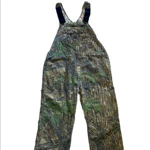 Mens Vtg Liberty Realtree Camo Bib Overalls Size 42x32 Made in USA Distressed